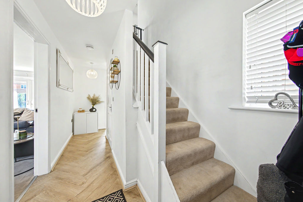 Masefield Avenue Holmewood